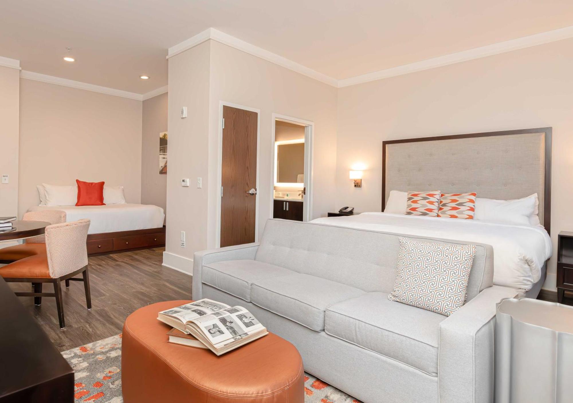 Hotel The Abernathy à Clemson Extérieur photo