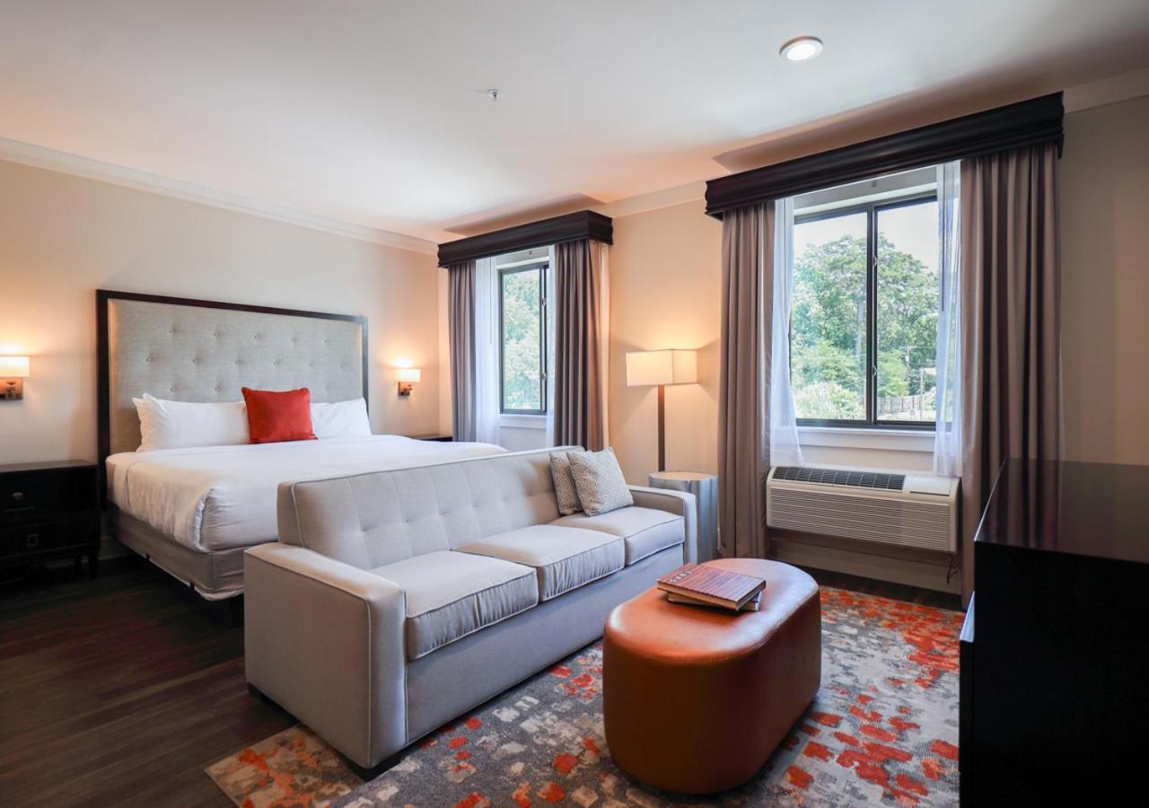 Hotel The Abernathy à Clemson Extérieur photo